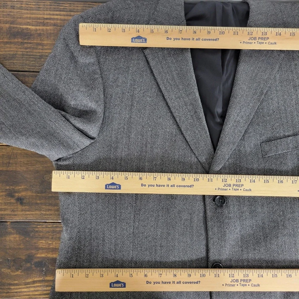 Stafford Essentials Men's Sport‎ Coat Blazer Three Button Gray Herringbone 44L
